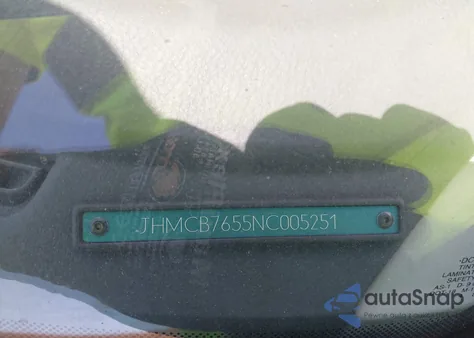 1992 Honda Accord Lx/Ex from USA, damaged, VIN JHMCB7655NC005251